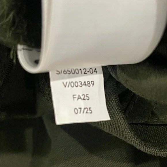 Athleta Skyline High Rise Barrel Leg Pant Aspen Olive Size 16 - Picture 10 of 11